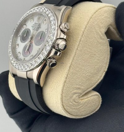 Rolex Daytona Mother Of Pearl Cosmograph Daytona Diamond Set Bezel White Gold 40mm