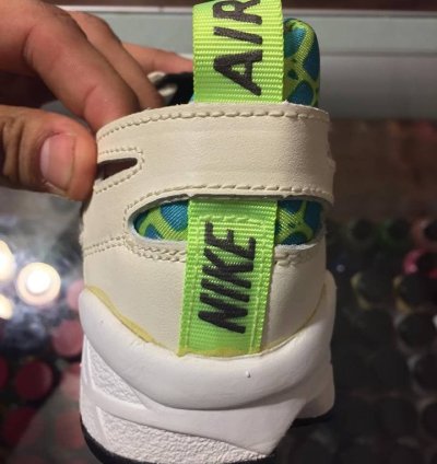 1993 Nike Air Huarache Plus Aqua Size 4
