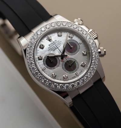 Rolex Daytona Mother Of Pearl Dial 126589rbr-0001