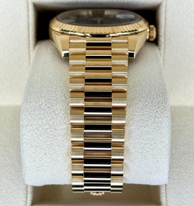 Rolex Day-date 40 New Day-date 40mm 228238 Black Onyx Diamond Baguette Dial