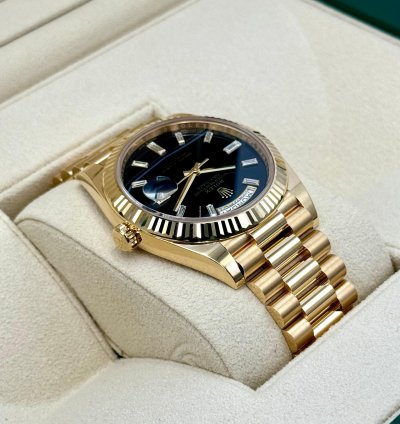 Rolex Day-date 40 New Day-date 40mm 228238 Black Onyx Diamond Baguette Dial