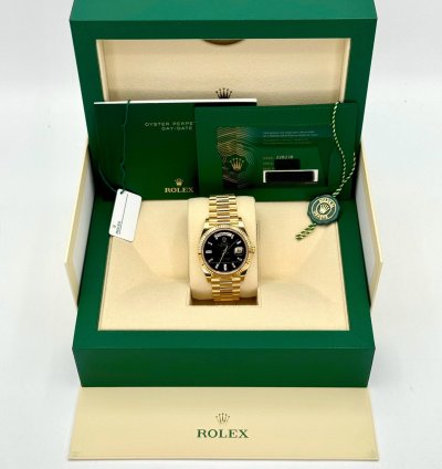 Rolex Day-date 40 New Day-date 40mm 228238 Black Onyx Diamond Baguette Dial