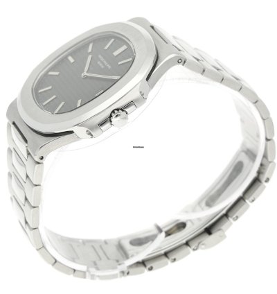 Patek Philippe Nautilus Jumbo 3700 1a