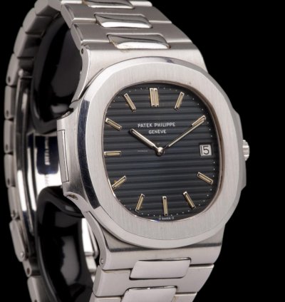 Patek Philippe Nautilus Jumbo 3700 With Box And Extract 1977