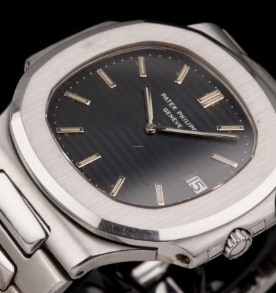 Patek Philippe Nautilus Jumbo 3700 With Box And Extract 1977