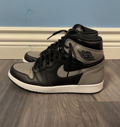 Jordan 1 High Shadow 2018 - Size 9