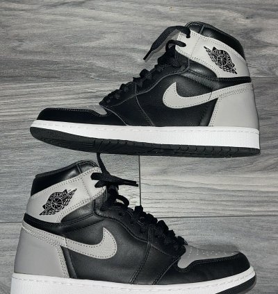Jordan 1 High Shadow 2018 - Size 9