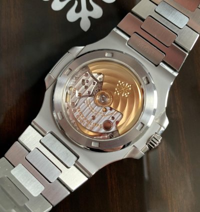 Patek Philippe Nautilus Jumbo 5711 1a Signed By President Dr Thierry Stern Full Set 2014