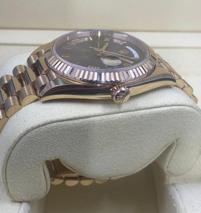 Rolex Day-date 40 New Day-date 40mm Everose Chocolate Roman President 228235