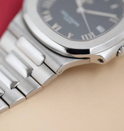 Patek Philippe Nautilus Jumbo Like New Full Set Power Reserve 3710 1a-001 1999