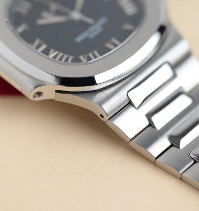 Patek Philippe Nautilus Jumbo Like New Full Set Power Reserve 3710 1a-001 1999