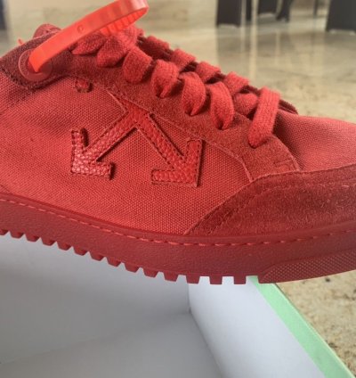 2 0 Low Top Red Sneakers