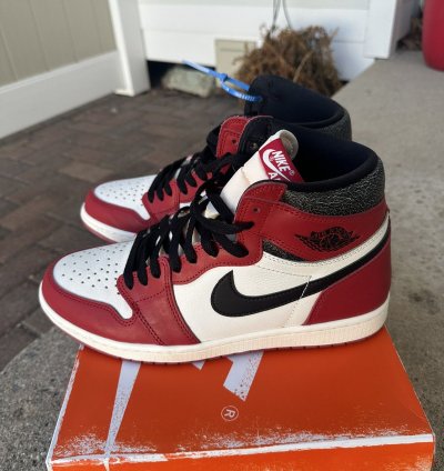 Jordan 1 Lost And Found Size 11