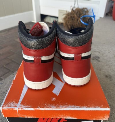 Jordan 1 Lost And Found Size 11