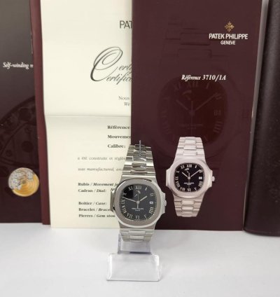 Patek Philippe Nautilus Jumbo Power Reserve 42mm Completo