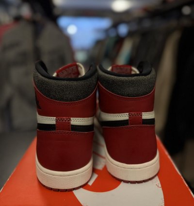 Jordan 1 Lost Found Size 11 dz5485-612 Clean