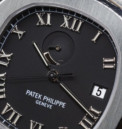 Patek Philippe Nautilus Jumbo Steel Black Power Reserve 42mm