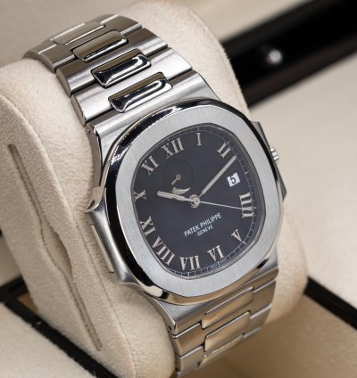 Patek Philippe Nautilus Jumbo Steel Black Power Reserve 42mm