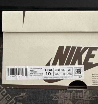 Jordan 1 Low Travis Scott Dark Mocha Velvet Brown