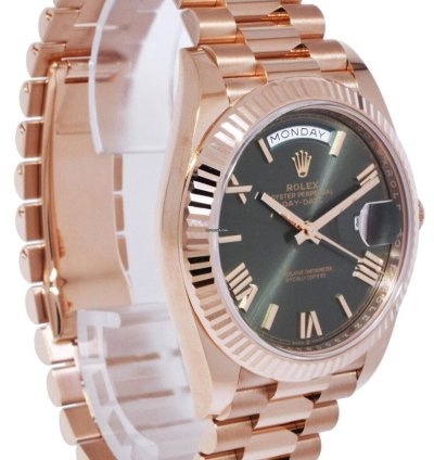 Rolex Day-date 40 Nos Rolex Day-date 40 18k Everose Gold Olive Green Mens Watch 21 228235