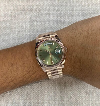 Rolex Day-date 40 Nos Rolex Day-date 40 18k Everose Gold Olive Green Mens Watch 21 228235