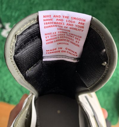 Jordan 1 Low Travis Scott Medium Olive