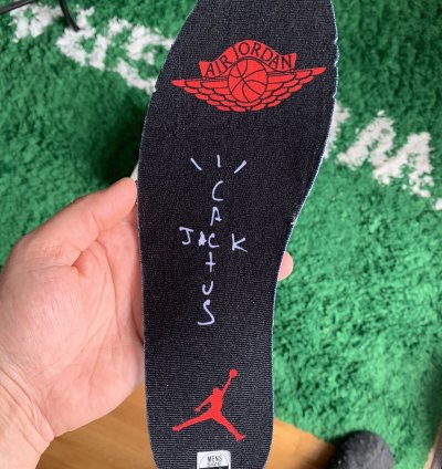 Jordan 1 Low Travis Scott Medium Olive