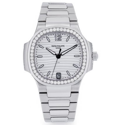 Patek Philippe Nautilus Ladies Automatic Ref 7018 1a-001 Silver Dial 33mm Stainless Steel Box And Papers 2015