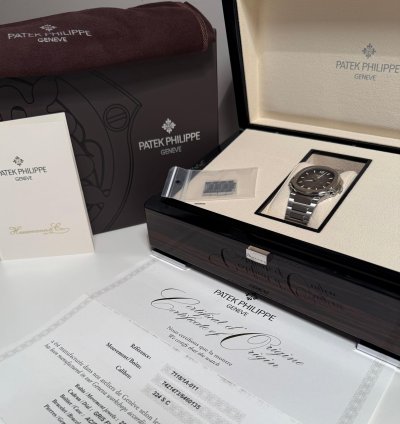 Patek Philippe Nautilus Lady Quadrante Antracite Full Set