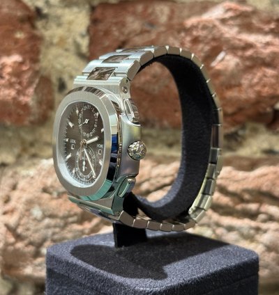 Patek Philippe Nautilus Like New Aus 2021