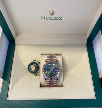 Rolex Day-date 40 Olive Green - New - Fullset