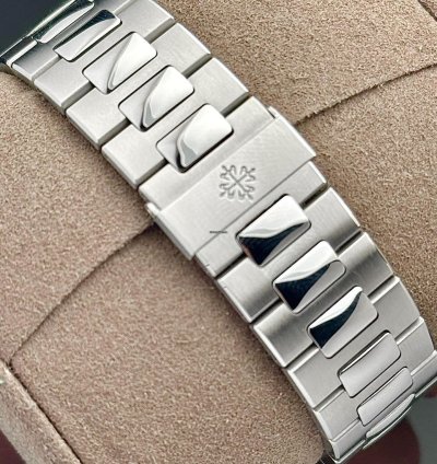 Patek Philippe Nautilus Mint Blue Dial Stainless Steel