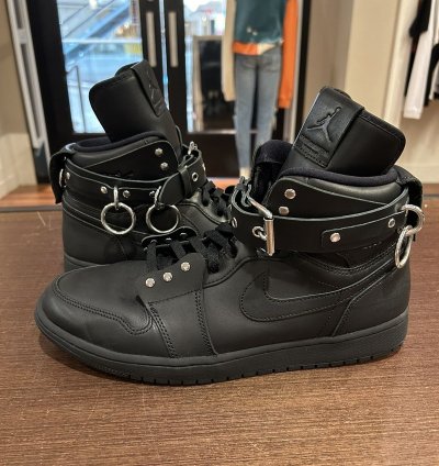 Jordan 1 Retro High Comme Des Garcons Black