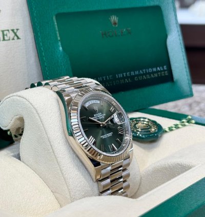 Rolex Day-date 40 Olive Green 2022 Full Set