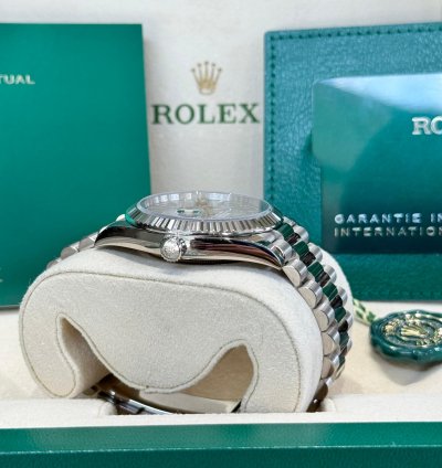 Rolex Day-date 40 Olive Green 2022 Full Set