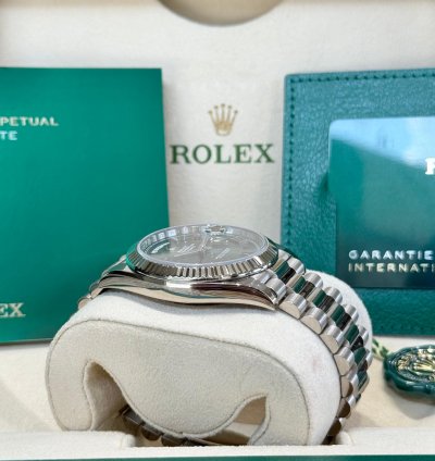 Rolex Day-date 40 Olive Green 2022 Full Set