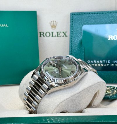 Rolex Day-date 40 Olive Green 2022 Full Set