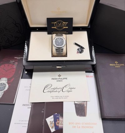 Patek Philippe Nautilus Mint Box Paper Collectible Geneva Seal