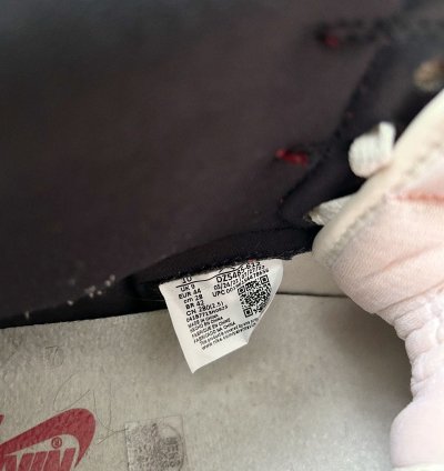 Jordan 1 Retro High Lost And Found