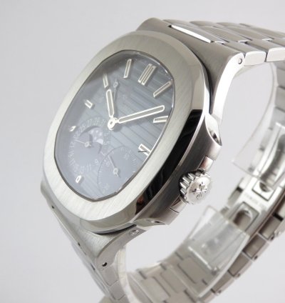 Patek Philippe Nautilus Mint Full Set