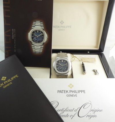 Patek Philippe Nautilus Mint Full Set