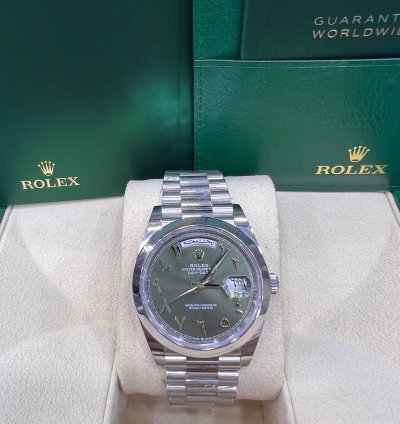 Rolex Day-date 40 Olive Green Dial Arabic Numerals Full Platinum