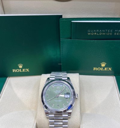 Rolex Day-date 40 Olive Green Dial Arabic Numerals Full Platinum