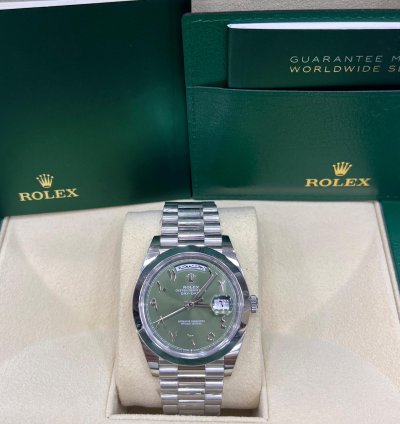 Rolex Day-date 40 Olive Green Dial Arabic Numerals Full Platinum
