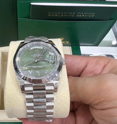 Rolex Day-date 40 Olive Green Dial Arabic Numerals Full Platinum