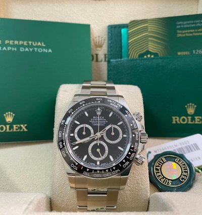 Rolex Daytona New 2024 Unworn Cosmograph Daytona Steel Black Dial 126500ln Full Set