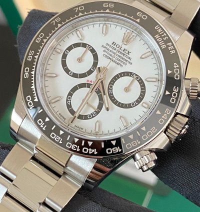 Rolex Daytona New 2024 Unworn Cosmograph Daytona Steel Panda 126500ln Complete Set