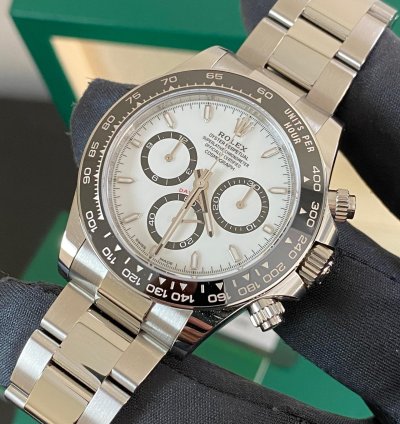 Rolex Daytona New 2024 Unworn Cosmograph Daytona Steel Panda 126500ln Complete Set