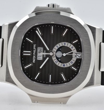 Patek Philippe Nautilus Mondphase 5726a-001 Moonphase Calendar Stainless Steel