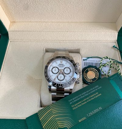 Rolex Daytona New 2024 Unworn Cosmograph Daytona Steel Panda 126500ln Complete Set